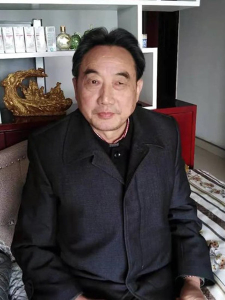 尹天潤600X800.jpg